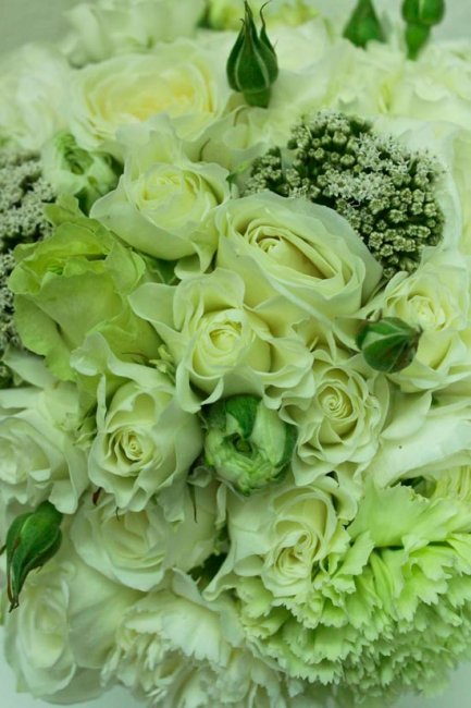 Зеленые розы для изумрудной свадьбы