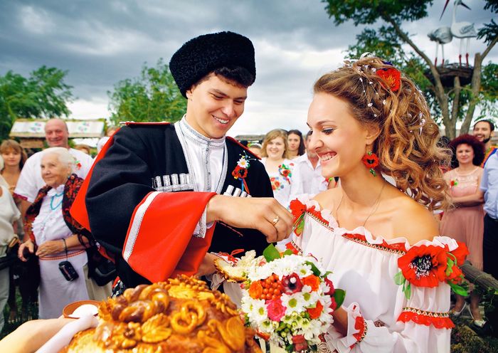 teplo i dushevnost svadba v russkom stile foto oformleniya i sovety po organizaczii 618b87f7e251a